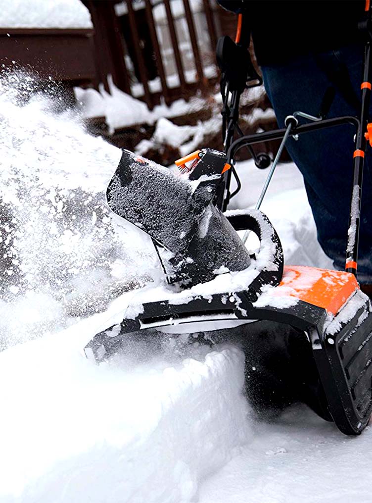 Best Non-Stick Spray for Snow Blowers